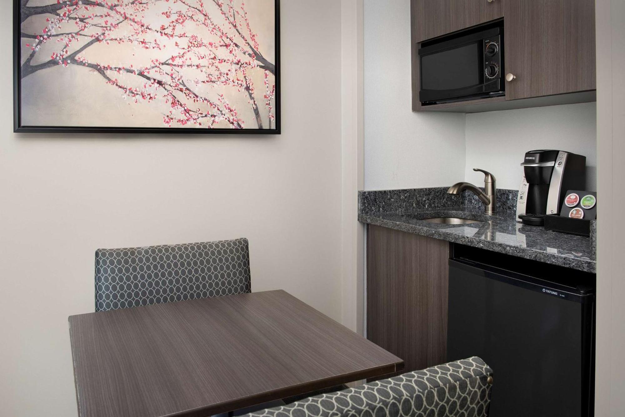 West End Washington Dc, Tapestry Collection By Hilton Hotell Exteriör bild